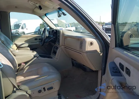 2003 Chevrolet Silverado 2500Hd Lt z USA, uszkodzony, nr VIN 1GCHK23113F229155